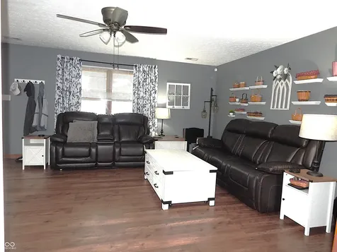 7642 Maxwelton Street Mooresville IN 46158