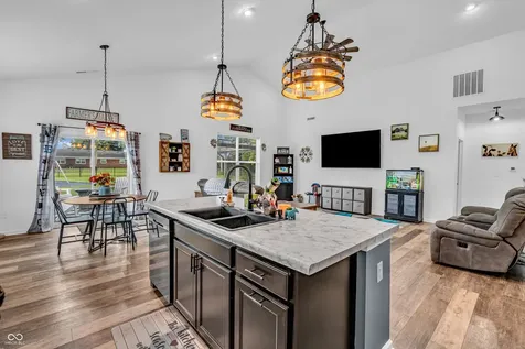 639 Cardinal Drive Jamestown IN 46147