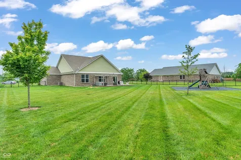 639 Cardinal Drive Jamestown IN 46147