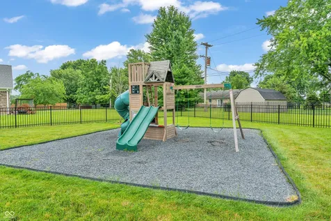 639 Cardinal Drive Jamestown IN 46147