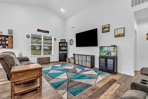 639 Cardinal Drive Jamestown IN 46147