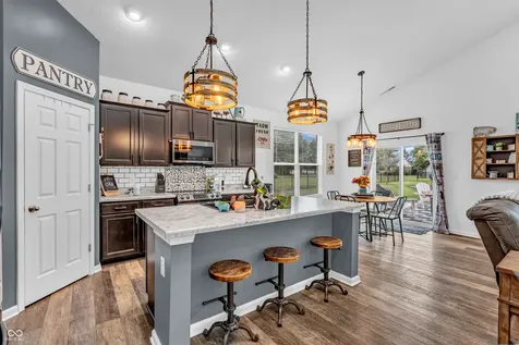 639 Cardinal Drive Jamestown IN 46147