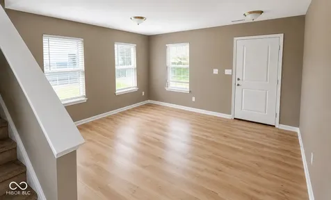 6245 Emerald Lake Court Indianapolis IN 46221