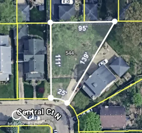 544 Central Court N Indianapolis IN 46205