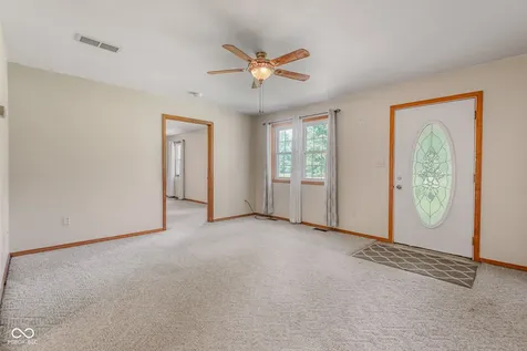 8065 S County Road 175 Road W Commiskey IN 47227