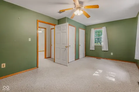 8065 S County Road 175 Road W Commiskey IN 47227