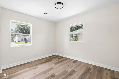 4763 Vernon Avenue Lawrence IN 46226