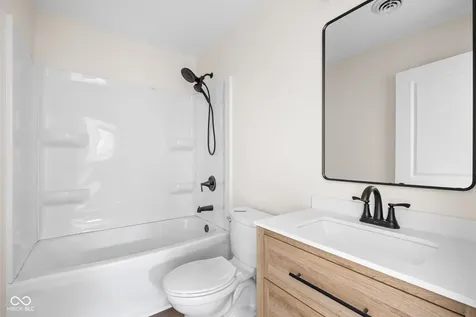 4763 Vernon Avenue Lawrence IN 46226