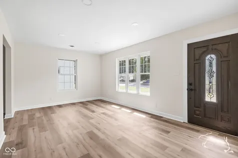 4763 Vernon Avenue Lawrence IN 46226