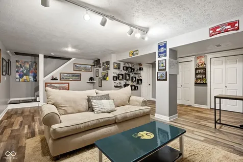 2928 Curry Lane Carmel IN 46033