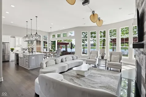 11699 West Drive Zionsville IN 46077