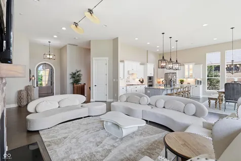 11699 West Drive Zionsville IN 46077