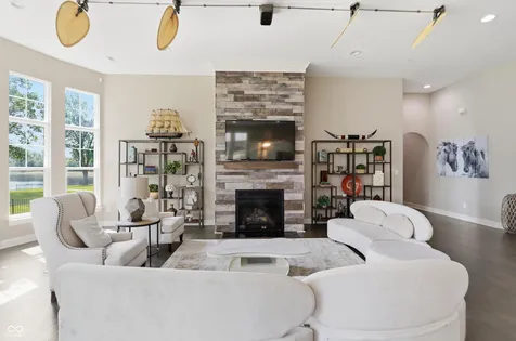11699 West Drive Zionsville IN 46077