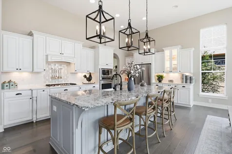 11699 West Drive Zionsville IN 46077