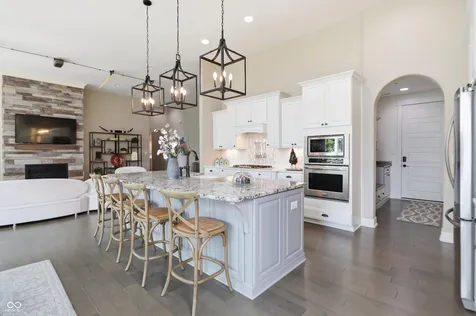 11699 West Drive Zionsville IN 46077