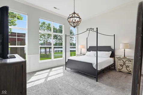 11699 West Drive Zionsville IN 46077