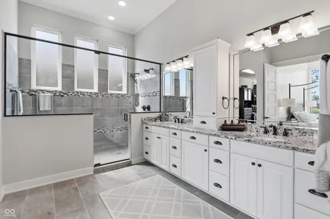 11699 West Drive Zionsville IN 46077