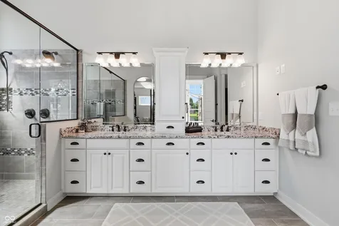 11699 West Drive Zionsville IN 46077