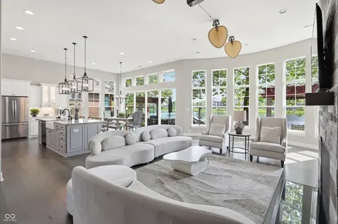 11699 West Drive Zionsville IN 46077