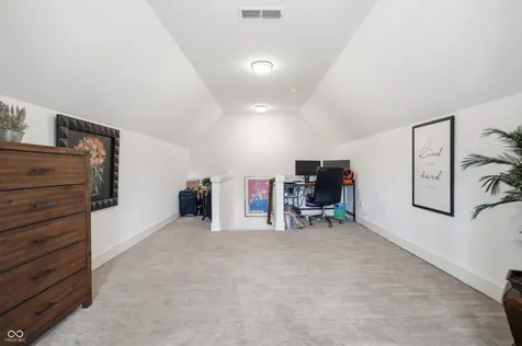 11699 West Drive Zionsville IN 46077