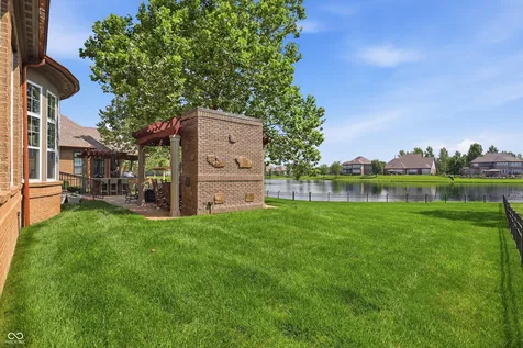 11699 West Drive Zionsville IN 46077