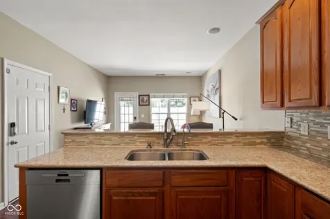 15532 Crofton Place Westfield IN 46074