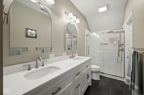 15532 Crofton Place Westfield IN 46074