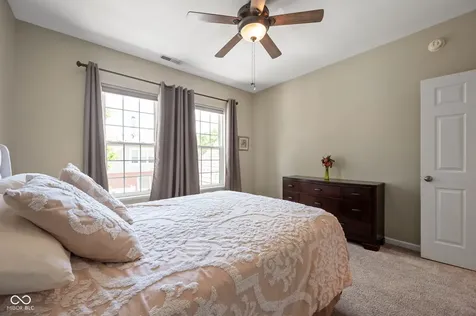 15532 Crofton Place Westfield IN 46074