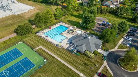 15532 Crofton Place Westfield IN 46074