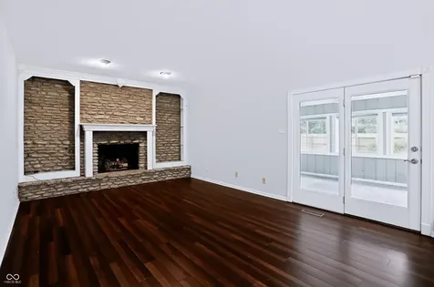 110 Westbourne Drive Brownsburg IN 46112