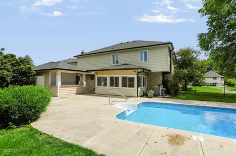 110 Westbourne Drive Brownsburg IN 46112