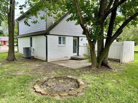 1286 Stonegate Road Greenwood IN 46142