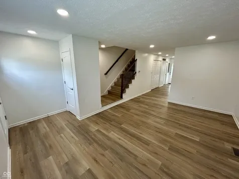 1286 Stonegate Road Greenwood IN 46142