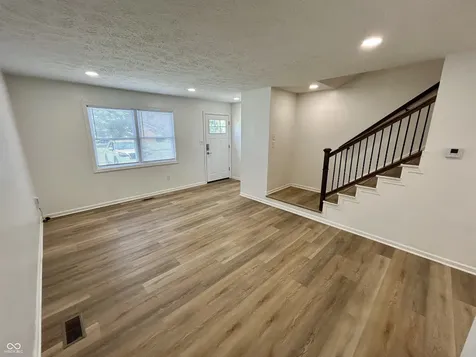 1286 Stonegate Road Greenwood IN 46142