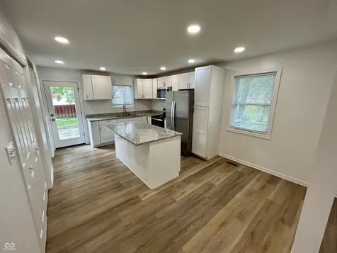 1286 Stonegate Road Greenwood IN 46142