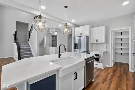 12987 Gilmour Drive Fishers IN 46037