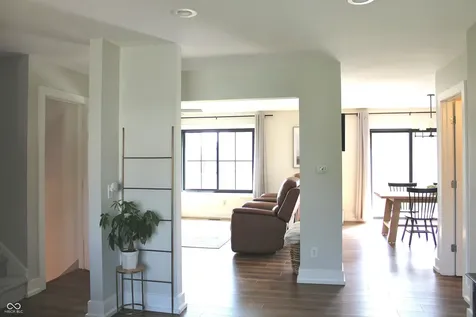 889 Sagittarius Avenue Franklin IN 46131