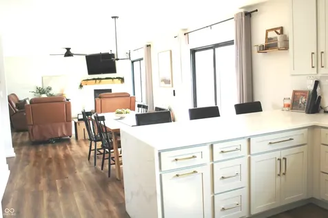 889 Sagittarius Avenue Franklin IN 46131