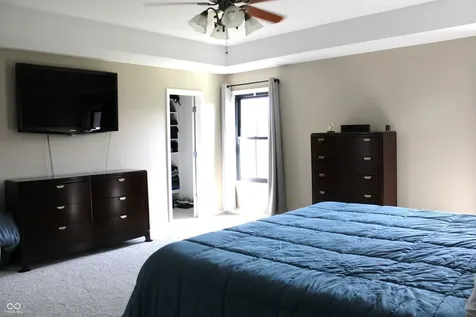 889 Sagittarius Avenue Franklin IN 46131