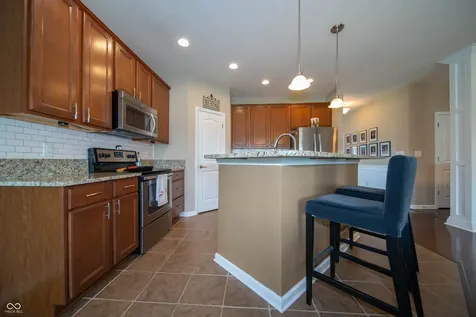 3190 S Courtney Drive New Palestine IN 46163