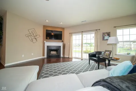 3190 S Courtney Drive New Palestine IN 46163