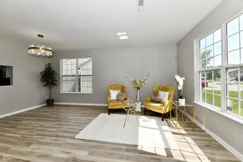 2748 Rothe Lane Indianapolis IN 46229