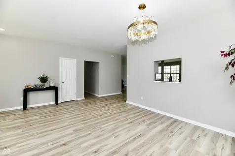 2748 Rothe Lane Indianapolis IN 46229