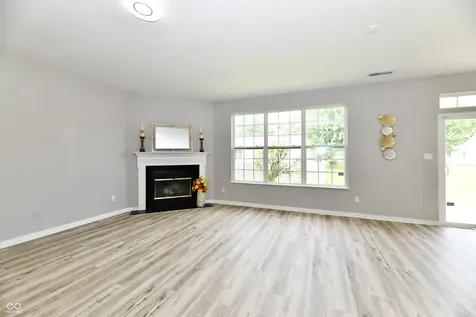 2748 Rothe Lane Indianapolis IN 46229