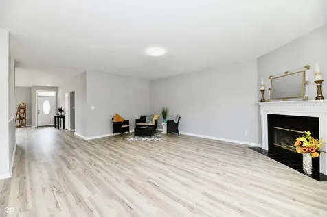 2748 Rothe Lane Indianapolis IN 46229