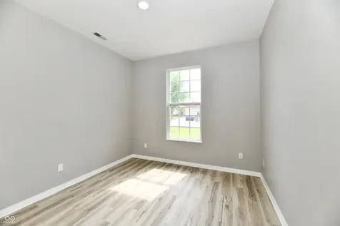 2748 Rothe Lane Indianapolis IN 46229