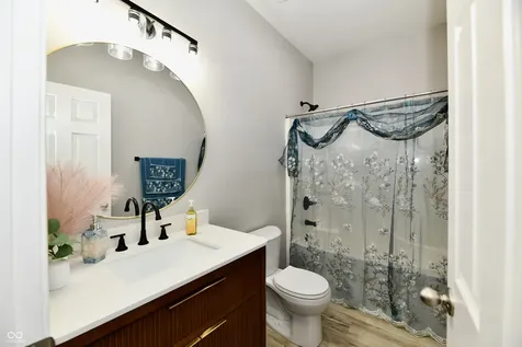 2748 Rothe Lane Indianapolis IN 46229