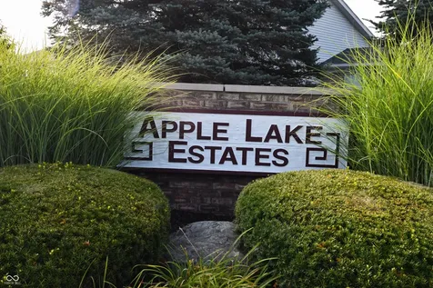 1139 E Apple Blossom Lane Greenfield IN 46140