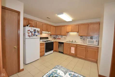 1139 E Apple Blossom Lane Greenfield IN 46140