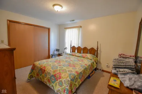 1139 E Apple Blossom Lane Greenfield IN 46140